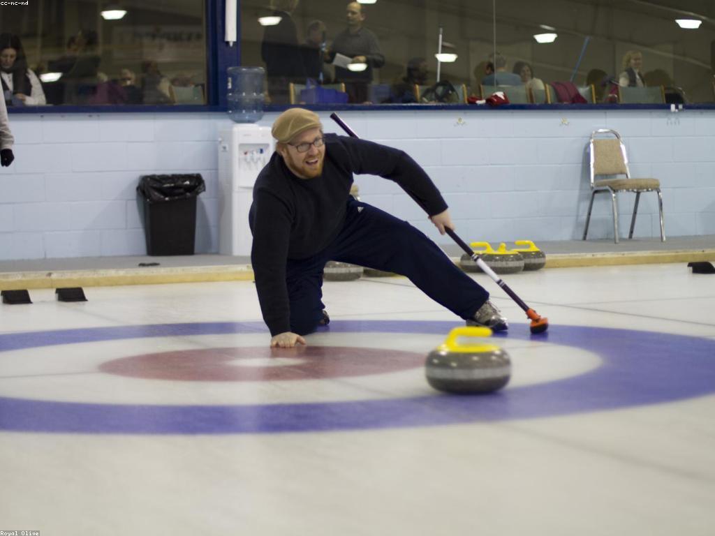 យុទ្ធសាស្ត្រនៃការលេងក្នុងកីឡាការប្រកួតគ្រួសារ